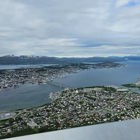 Tromsdalen Apartment Tromso